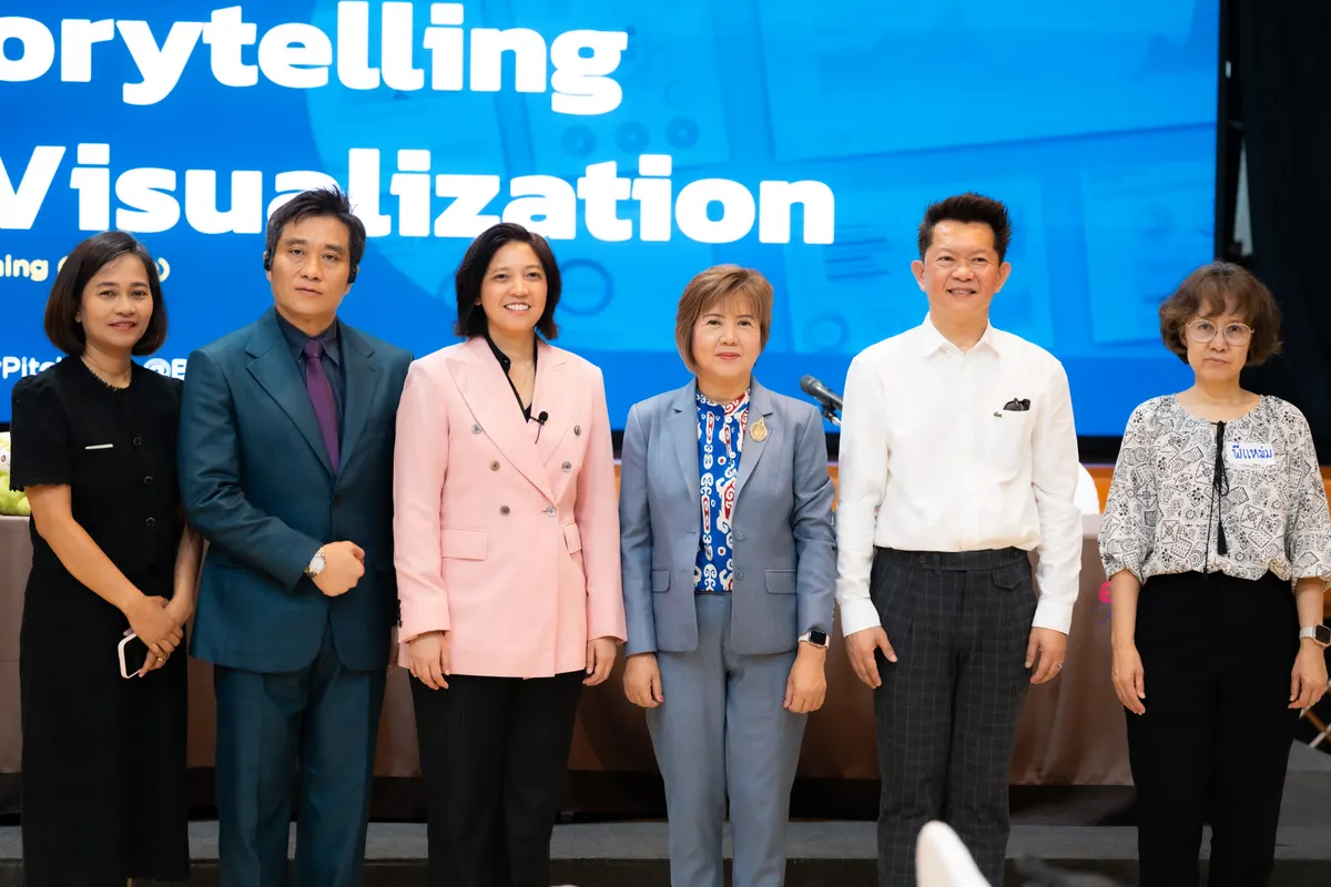 ทีมผู้บริหารปรึกษาวางแผนเลือกโค้ช 1-on-1 หรืออบรมกลุ่มกับทีม Betterpitch