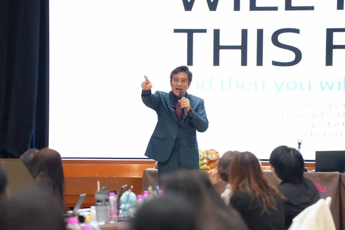 แผนภาพจุดเริ่มจุดพลิกจุดจบสอนองค์ประกอบ Data Storytelling ที่ดี