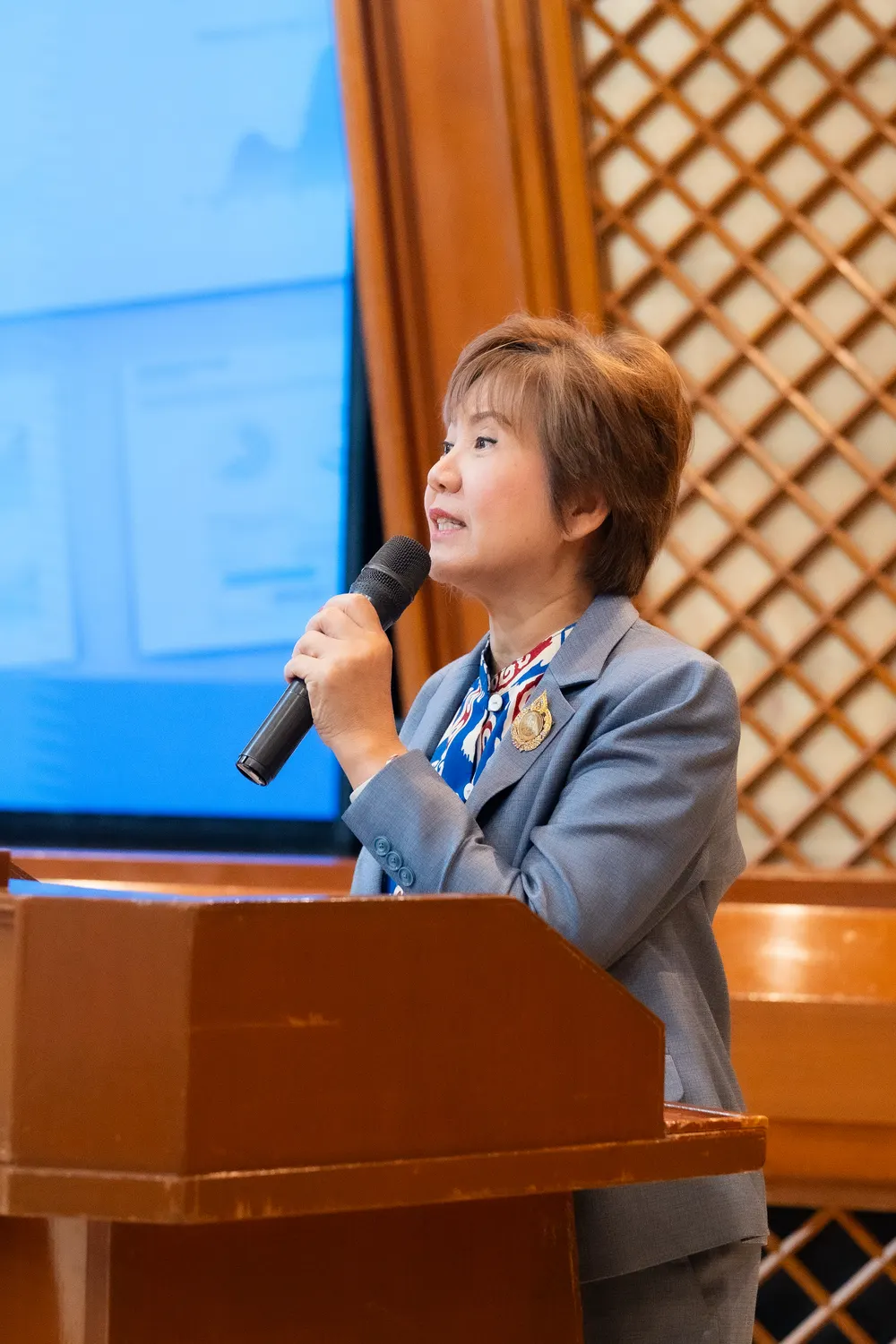 ฝ่าย HR และวิทยากรปรึกษาเกณฑ์เลือกหลักสูตรอบรมพนักงานให้คุ้มงบประจำปี