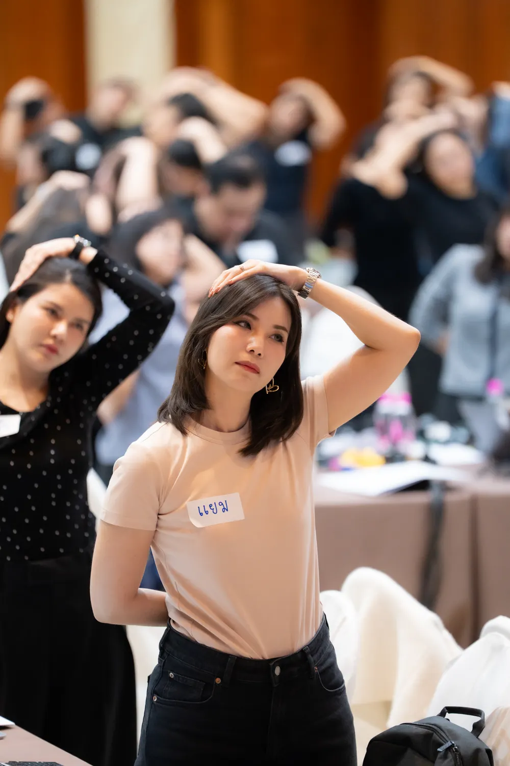 ผู้เข้าอบรมฝึกเลือกประเภทกราฟให้เหมาะกับข้อมูลบนจอโปรเจกเตอร์ในคลาส Betterpitch